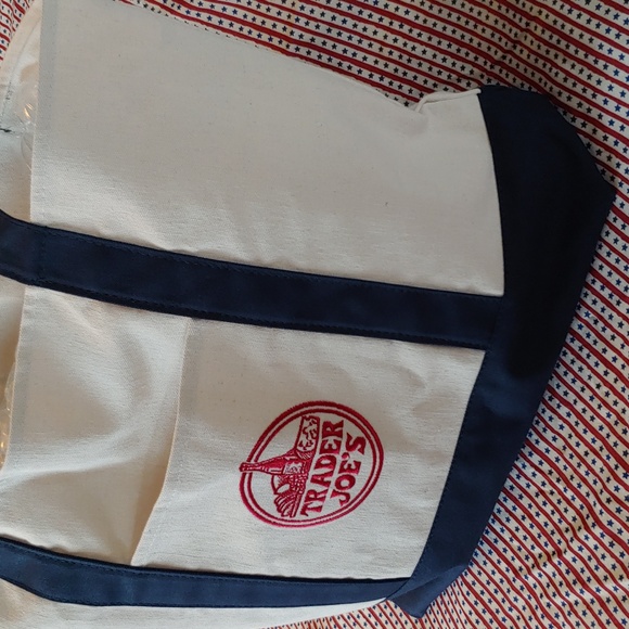 Trader Joe's Heavy Duty Canvas Tote in Cream and Navy, NWT - Picture 5 of 12